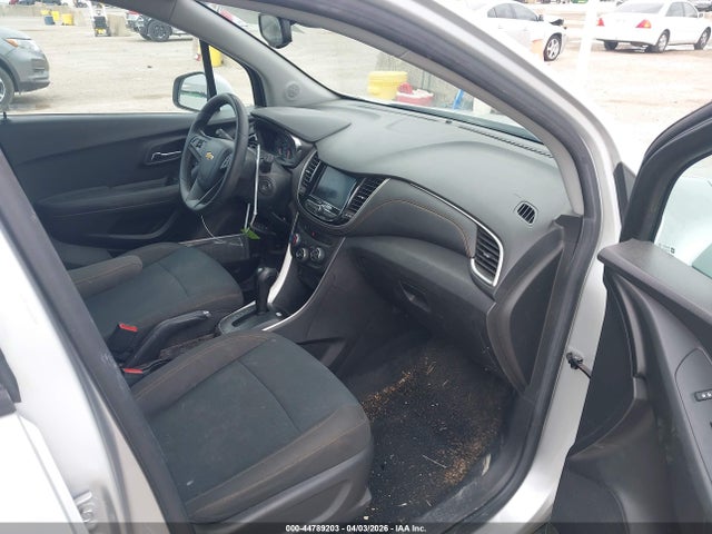 2020 CHEVROLET TRAX KL7CJKSB0LB017276 Photo 4