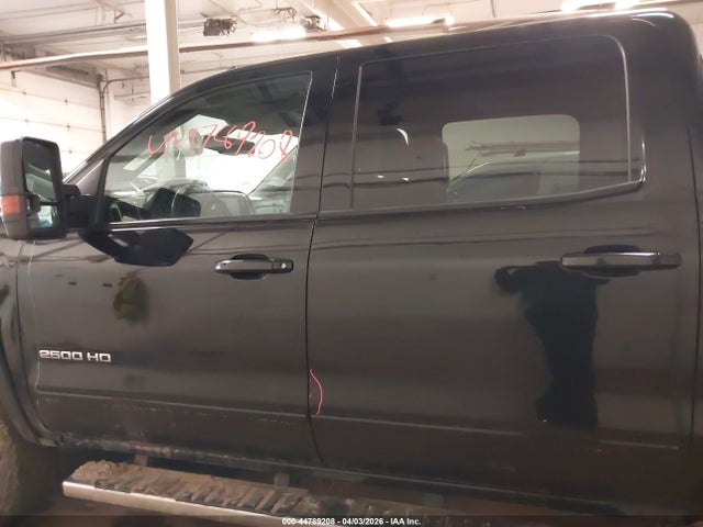 Продажа на аукционе авто 2015 Chevrolet Silverado 2500hd Lt, vin: 1GC1KVE80FF570337, номер лота: 44789208