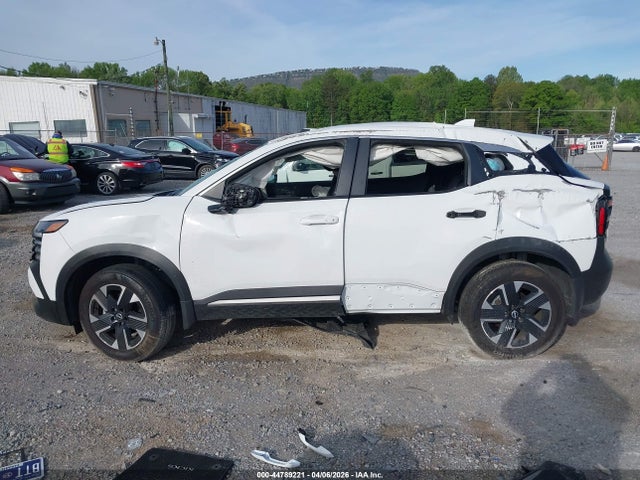 Продажа на аукционе авто 2025 Nissan Kicks Sv Intelligent Awd, vin: 3N8AP6CB4SL365517, номер лота: 44789221