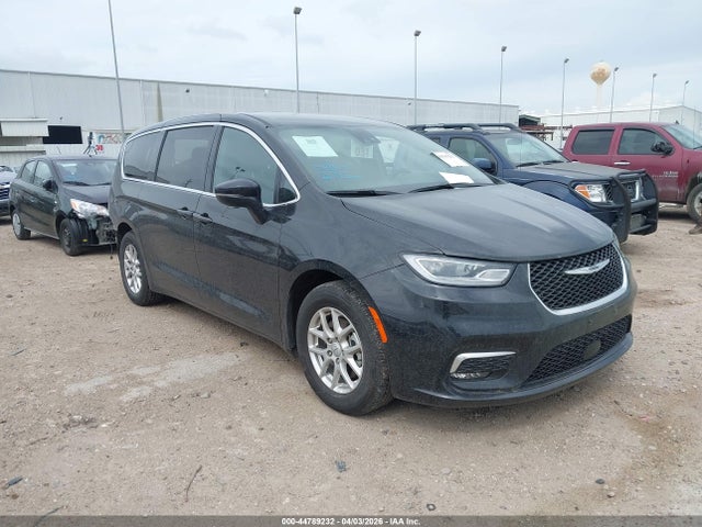 2025 CHRYSLER PACIFICA 2C4RC1BG9SR584745