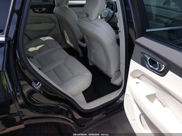 Aukcja sprzedaży 2021 Volvo Xc60 T5 Inscription, vin: YV4102RL8M1698416, numer aukcji: 44789244