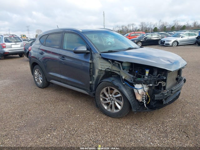 44789253 :رقم المزاد ، KM8J3CA4XHU312549 vin ، 2017 Hyundai Tucson Se مزاد بيع