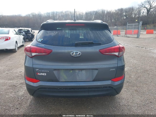 44789253 :رقم المزاد ، KM8J3CA4XHU312549 vin ، 2017 Hyundai Tucson Se مزاد بيع
