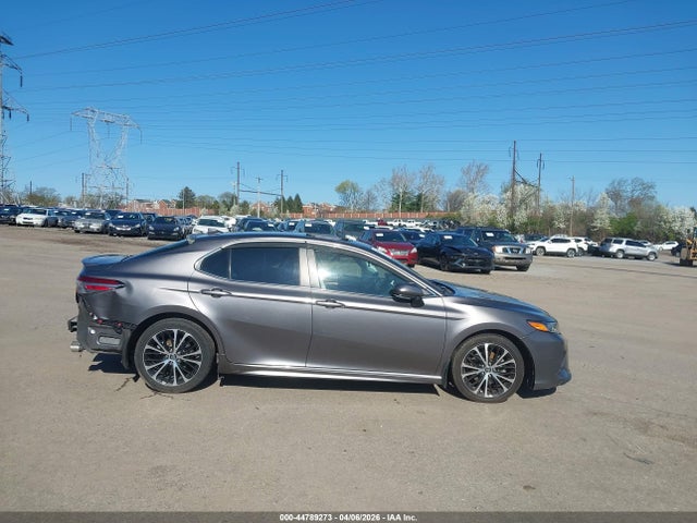 4T1B11HKXKU701718 Toyota Camry L/le/xle/se/xse