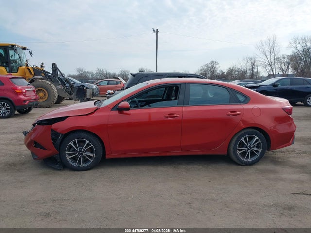2023 Kia Forte Lxs მანქანა იყიდება აუქციონზე, vin: 3KPF24AD5PE609938, აუქციონის ნომერი: 44789277