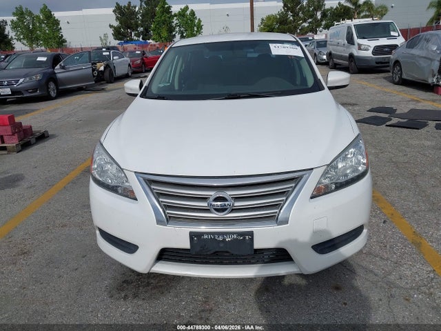 2014 Nissan Sentra S მანქანა იყიდება აუქციონზე, vin: 3N1AB7AP0EY310281, აუქციონის ნომერი: 44789300