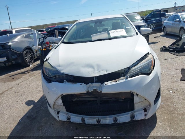 Aukcja sprzedaży 2017 Toyota Corolla Le, vin: 5YFBURHE5HP701765, numer aukcji: 44789307