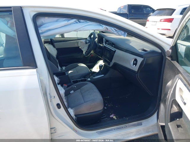 Aukcja sprzedaży 2017 Toyota Corolla Le, vin: 5YFBURHE5HP701765, numer aukcji: 44789307