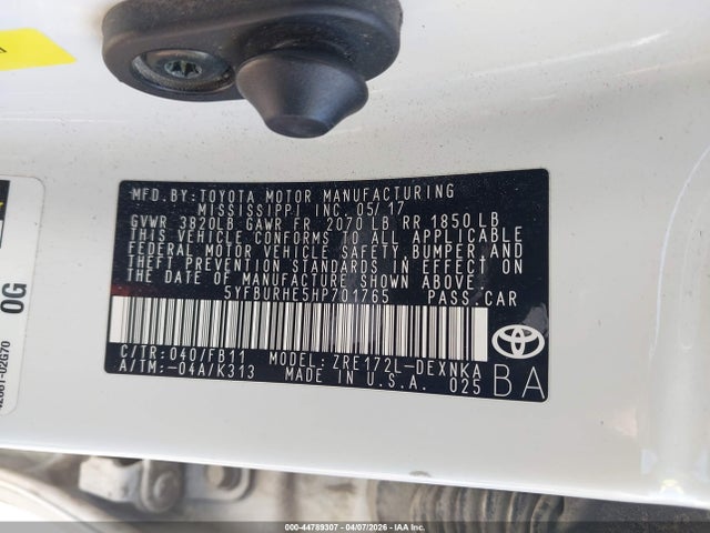 Aukcja sprzedaży 2017 Toyota Corolla Le, vin: 5YFBURHE5HP701765, numer aukcji: 44789307
