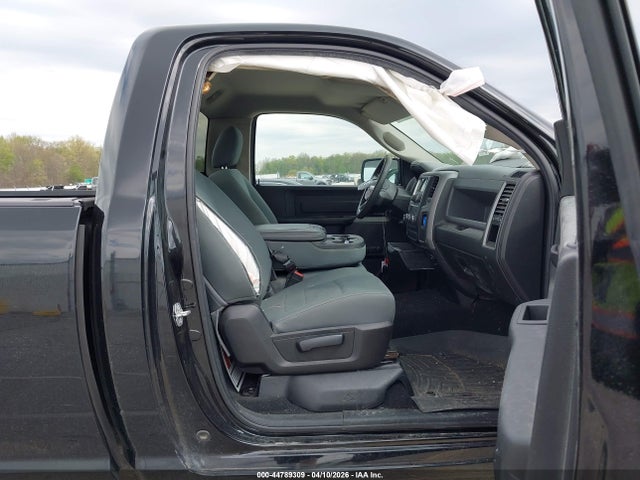 Продаж на аукціоні авто 2018 Ram 1500 Tradesman  4x2 8' Box, vin: 3C6JR6DG1JG145881, номер лоту: 44789309