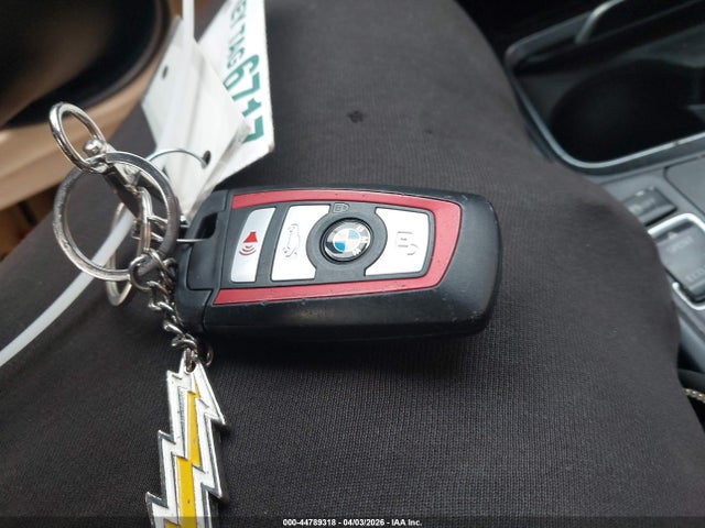 Продажа на аукционе авто 2016 Bmw 328i, vin: WBA8E9G59GNT85630, номер лота: 44789318