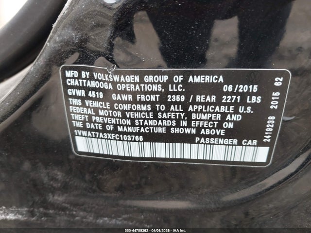 1VWAT7A3XFC103766 Volkswagen Passat 1.8t Limited Edition