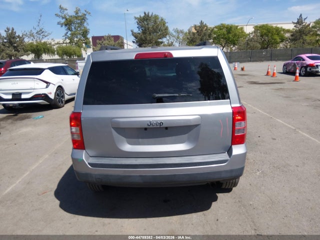 1C4NJPBB5HD103817 Jeep Patriot Sport Fwd