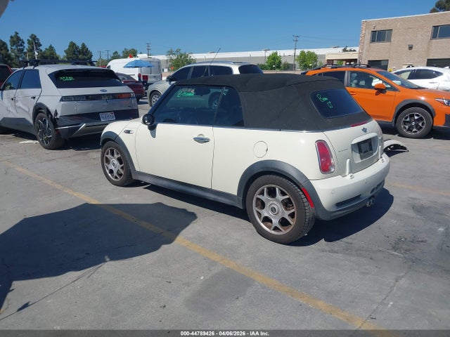 2008 MINI COOPER S WMWRH33598TL96980 Photo 2