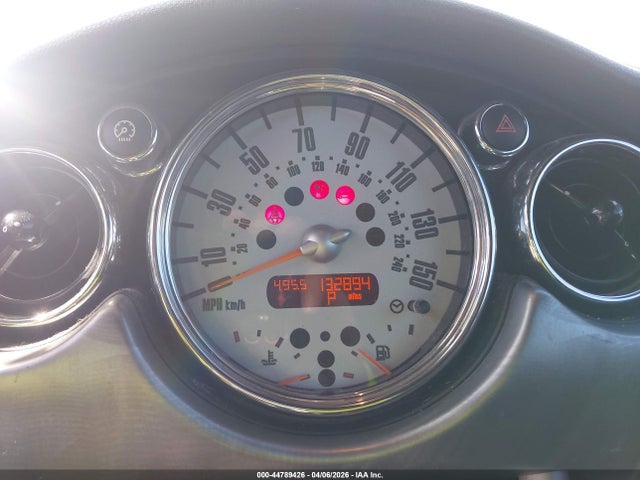 2008 MINI COOPER S WMWRH33598TL96980 Photo 6