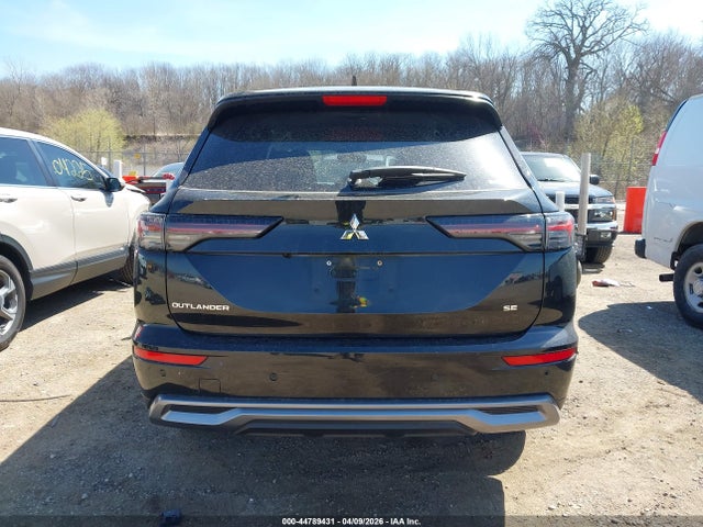 44789431 :رقم المزاد ، JA4J4VA89SZ023831 vin ، 2025 Mitsubishi Outlander Se 2.5 S-awc مزاد بيع