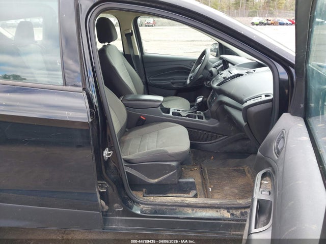 1FMCU0F77HUC05630 Ford ESCAPE S