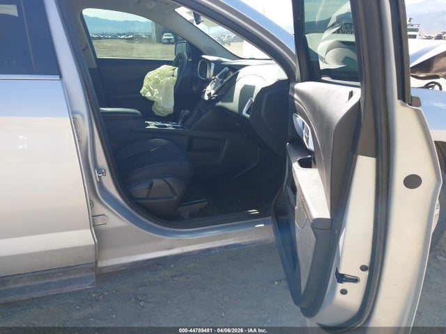 2GNFLEEK3G6294317 Chevrolet EQUINOX LS