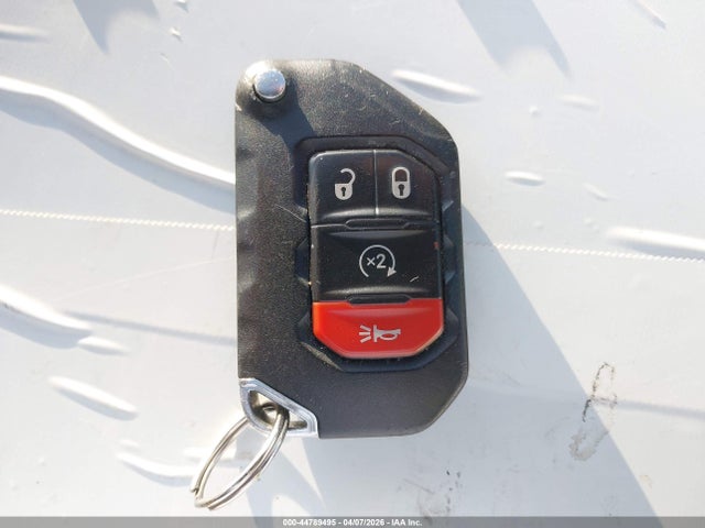 1C4HJXDG0LW328584 Jeep Wrangler Unlimited Sport S 4x4