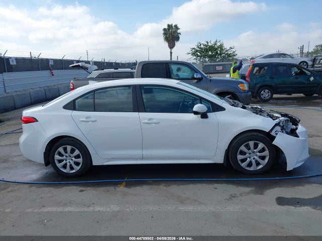 Toyota COROLLA LE 2025 5YFB4MDE4SP351836 Image 14