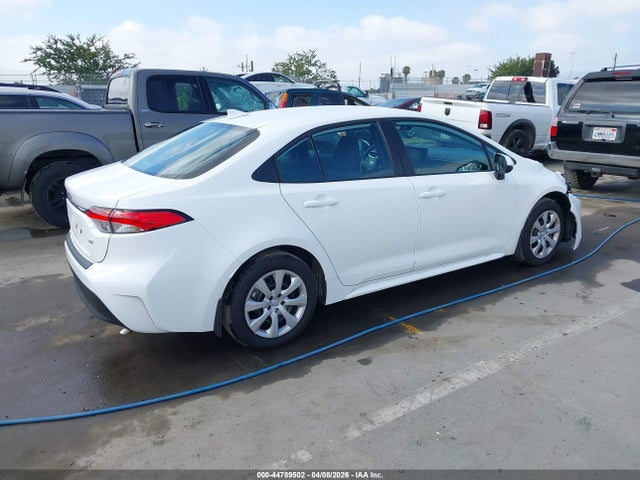 Toyota COROLLA LE 2025 5YFB4MDE4SP351836 Image 4