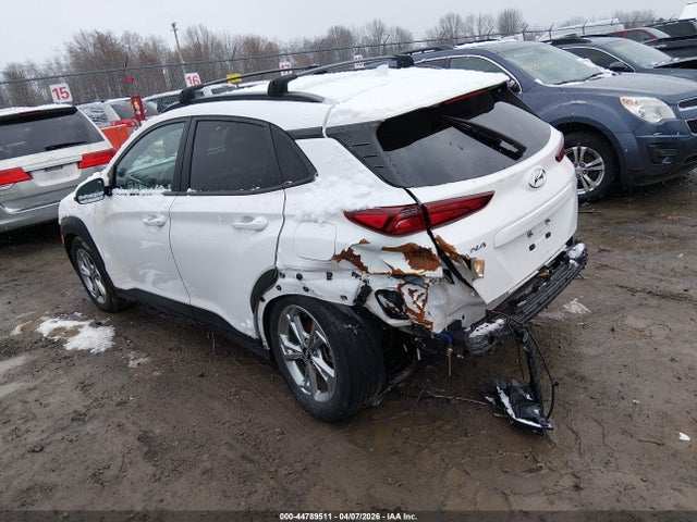 44789511 :رقم المزاد ، KM8K3CAB8NU761999 vin ، 2022 Hyundai Kona Sel مزاد بيع