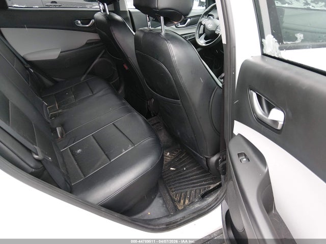 44789511 :رقم المزاد ، KM8K3CAB8NU761999 vin ، 2022 Hyundai Kona Sel مزاد بيع