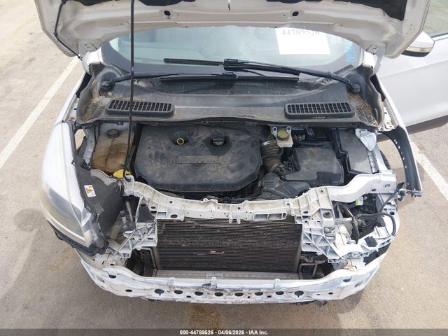 44789526 :رقم المزاد ، 1FMCU9J90FUC55876 vin ، 2015 Ford Escape Titanium مزاد بيع