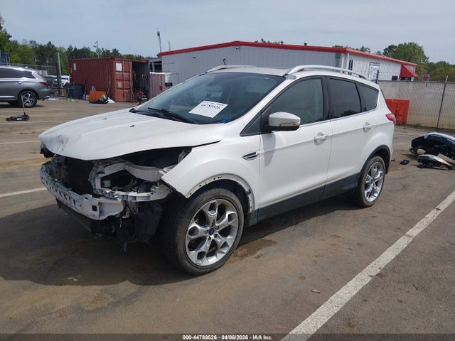 44789526 :رقم المزاد ، 1FMCU9J90FUC55876 vin ، 2015 Ford Escape Titanium مزاد بيع