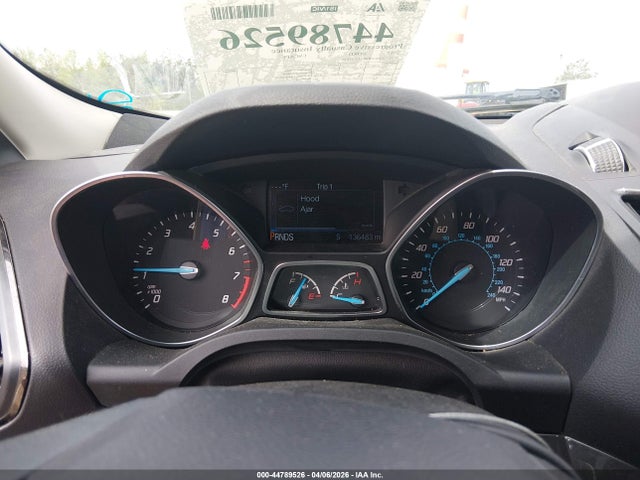 44789526 :رقم المزاد ، 1FMCU9J90FUC55876 vin ، 2015 Ford Escape Titanium مزاد بيع