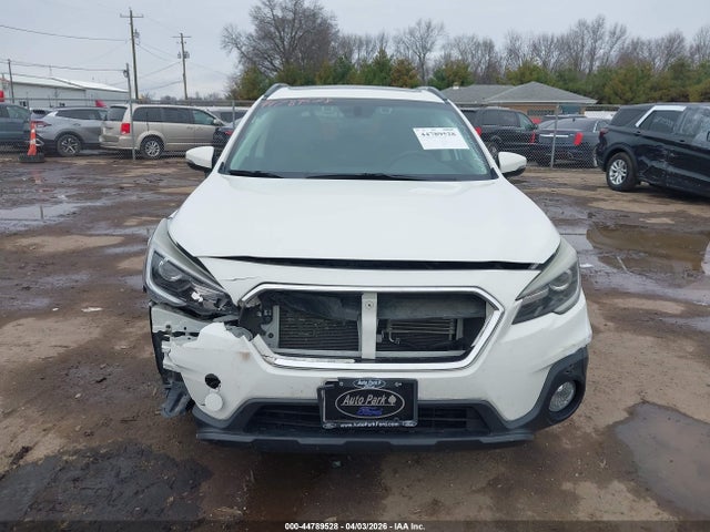 2018 Subaru Outback 3.6r Touring მანქანა იყიდება აუქციონზე, vin: 4S4BSETC5J3240310, აუქციონის ნომერი: 44789528