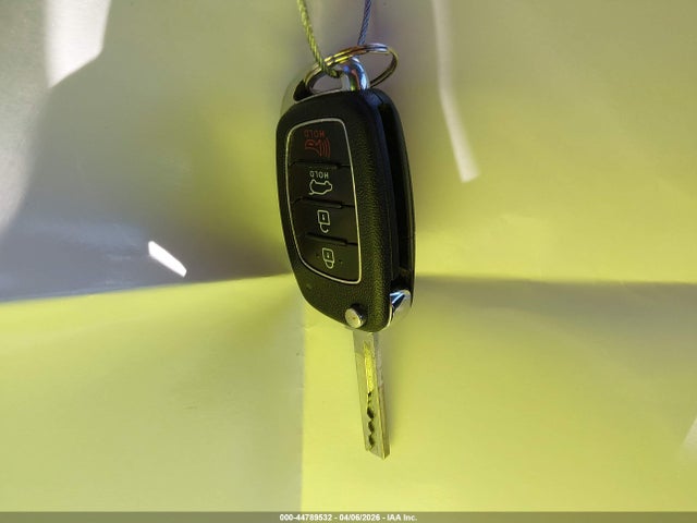 44789532 :رقم المزاد ، 5XYZT3LB9JG516480 vin ، 2018 Hyundai Santa Fe Sport 2.4l مزاد بيع