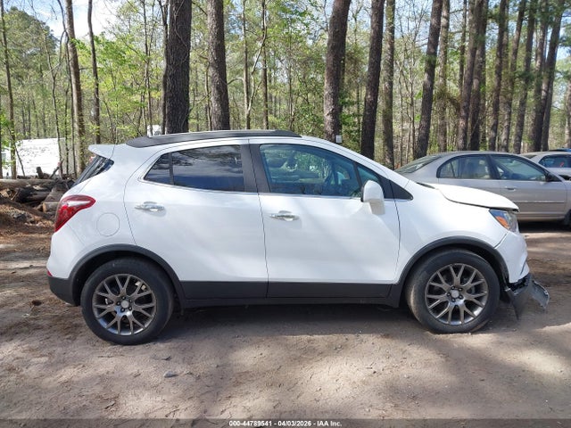 2020 Buick Encore Fwd Sport Touring მანქანა იყიდება აუქციონზე, vin: KL4CJ1SB2LB012572, აუქციონის ნომერი: 44789541