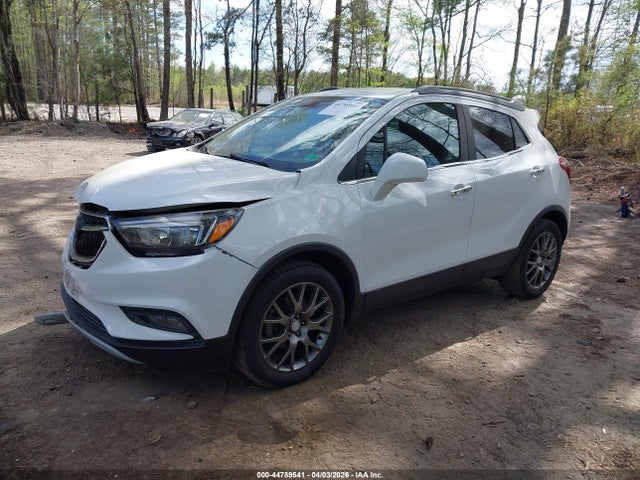 2020 Buick Encore Fwd Sport Touring მანქანა იყიდება აუქციონზე, vin: KL4CJ1SB2LB012572, აუქციონის ნომერი: 44789541