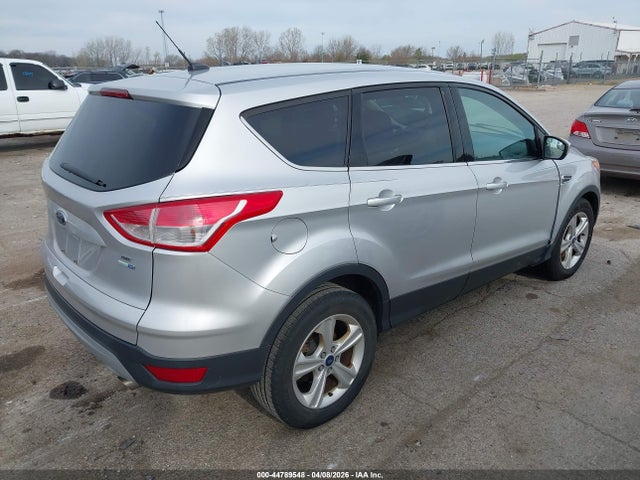 44789548 :رقم المزاد ، 1FMCU9GX9FUB26220 vin ، 2015 Ford Escape Se مزاد بيع