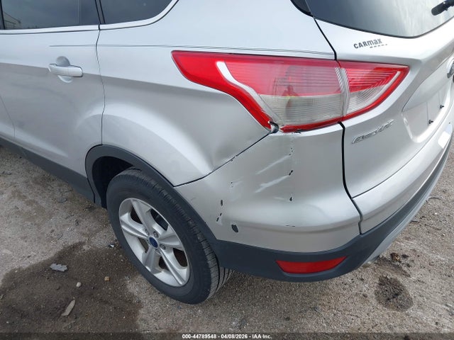 44789548 :رقم المزاد ، 1FMCU9GX9FUB26220 vin ، 2015 Ford Escape Se مزاد بيع