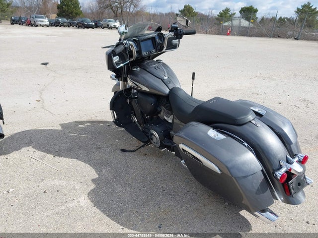 2019 INDIAN MOTORCYCLE CO. CHIEFTAIN 56KTCBAA2K3371213 Photo 2