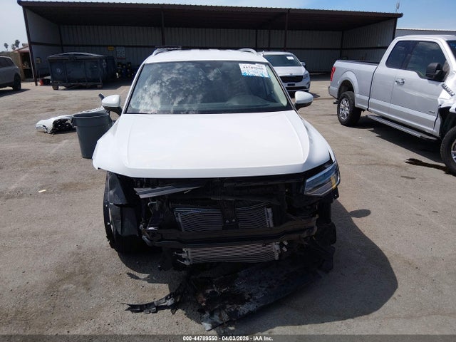 3VV3B7AX1NM075842 Volkswagen Tiguan 2.0t Se