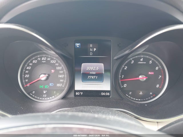 44789561 :رقم المزاد ، 55SWF4JB9JU247938 vin ، 2018 Mercedes-benz C 300 مزاد بيع