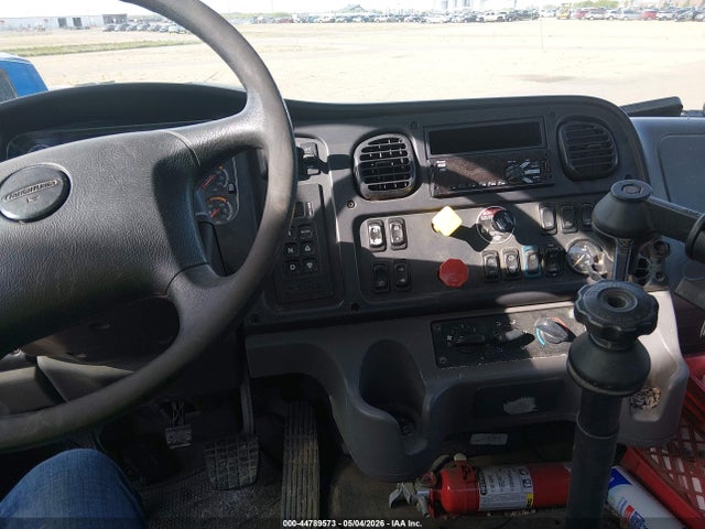 Aukcja sprzedaży 2020 Freightliner M2 106, vin: 3AKBCXFE6LDLR7682, numer aukcji: 44789573