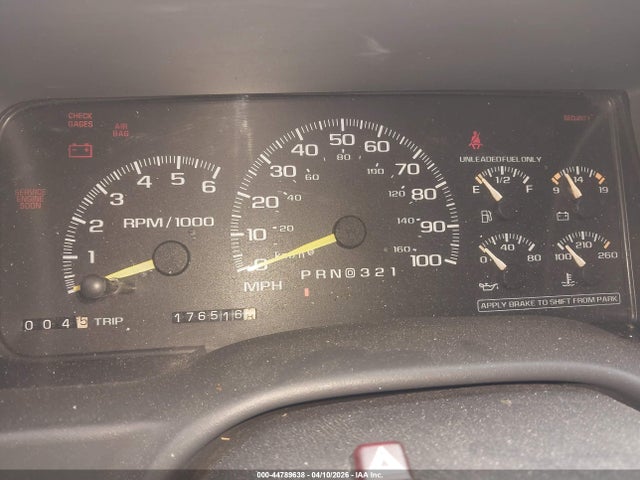 44789638 :رقم المزاد ، 3GKFK16R5XG550501 vin ، 1999 Gmc Suburban 1500 Slt Cmi مزاد بيع