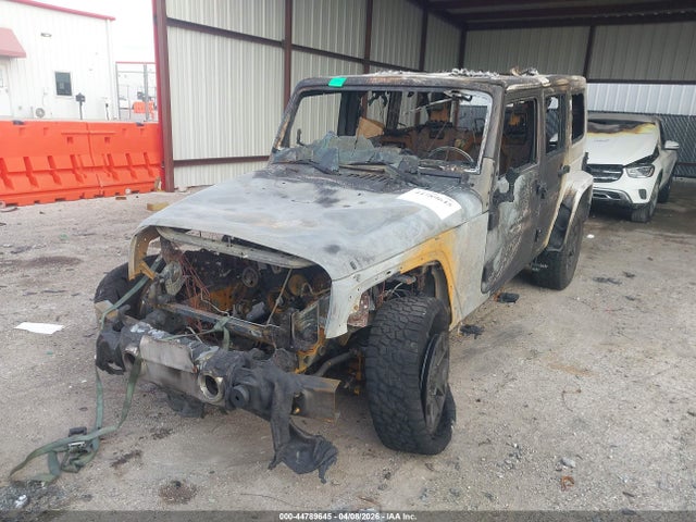 2014 Jeep Wrangler Unlimited Sahara მანქანა იყიდება აუქციონზე, vin: 1C4BJWEG9EL118696, აუქციონის ნომერი: 44789645