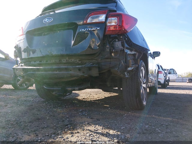 2018 Subaru Outback 2.5i Limited მანქანა იყიდება აუქციონზე, vin: 4S4BSANC7J3237267, აუქციონის ნომერი: 44789649