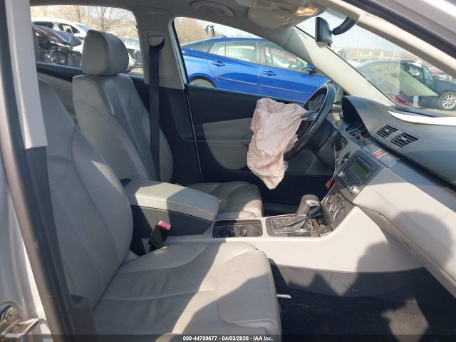 Продажа на аукционе авто 2006 Volkswagen Passat 2.0t, vin: WVWEK93CX6P060345, номер лота: 44789677