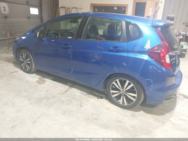 2018 HONDA FIT 3HGGK5H83JM736124 Photo 2