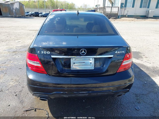 Aukcja sprzedaży 2012 Mercedes-benz C 300 Luxury 4matic/sport 4matic, vin: WDDGF8BBXCR192074, numer aukcji: 44789692