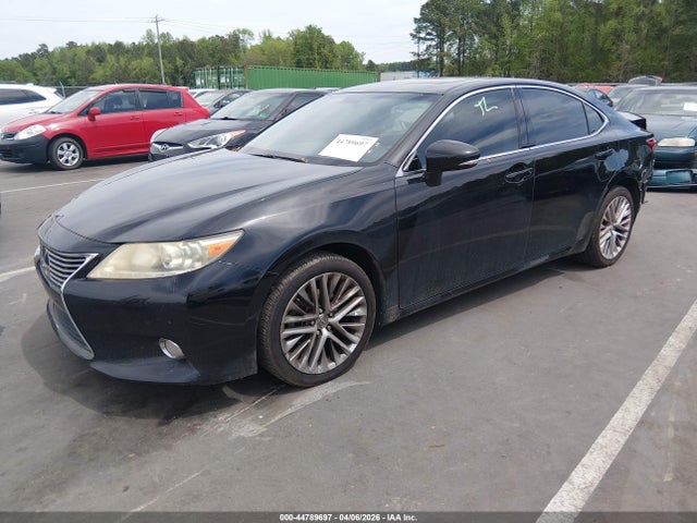 44789697 :رقم المزاد ، JTHBK1GG8D2031095 vin ، 2013 Lexus Es 350 مزاد بيع