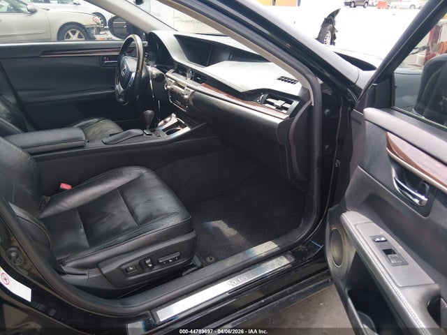 44789697 :رقم المزاد ، JTHBK1GG8D2031095 vin ، 2013 Lexus Es 350 مزاد بيع