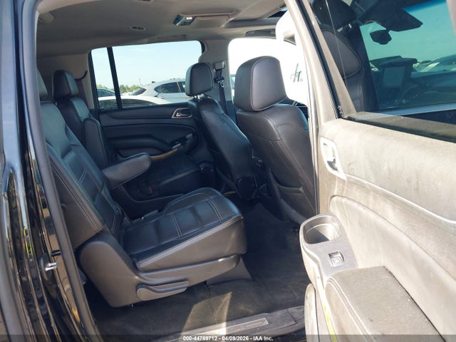 Продажа на аукционе авто 2017 Gmc Yukon Xl Denali, vin: 1GKS2HKJXHR181238, номер лота: 44789712