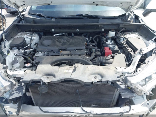 2T3C1RFV7LW076106 Toyota Rav4 Xle Premium